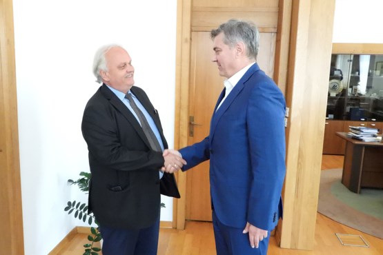 Zamjenik predsjedavajućeg Predstavničkog doma dr. Denis Zvizdić primio u nastupnu posjetu novoimenovanog ambasadora Republike Bugarske u BiH 